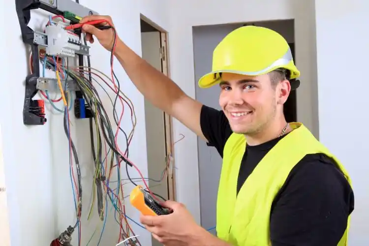 elektricien Einighausen